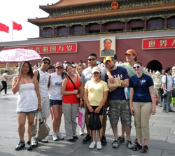 2009 students in Beijing in front of Forbidden City